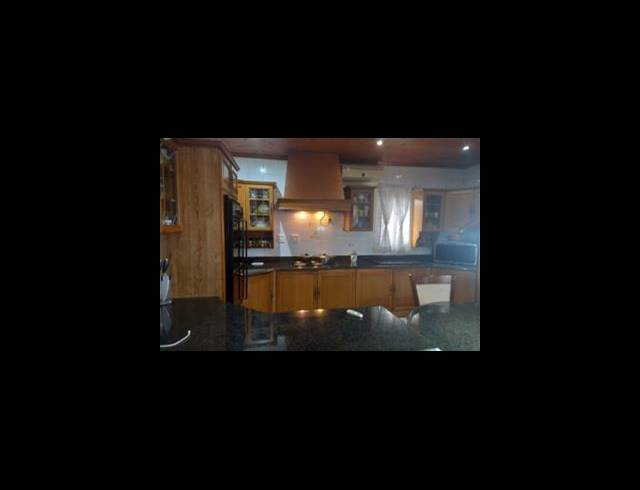 4 BEDROOM FREESTANDING FOR SALE IN SHALLCROSS